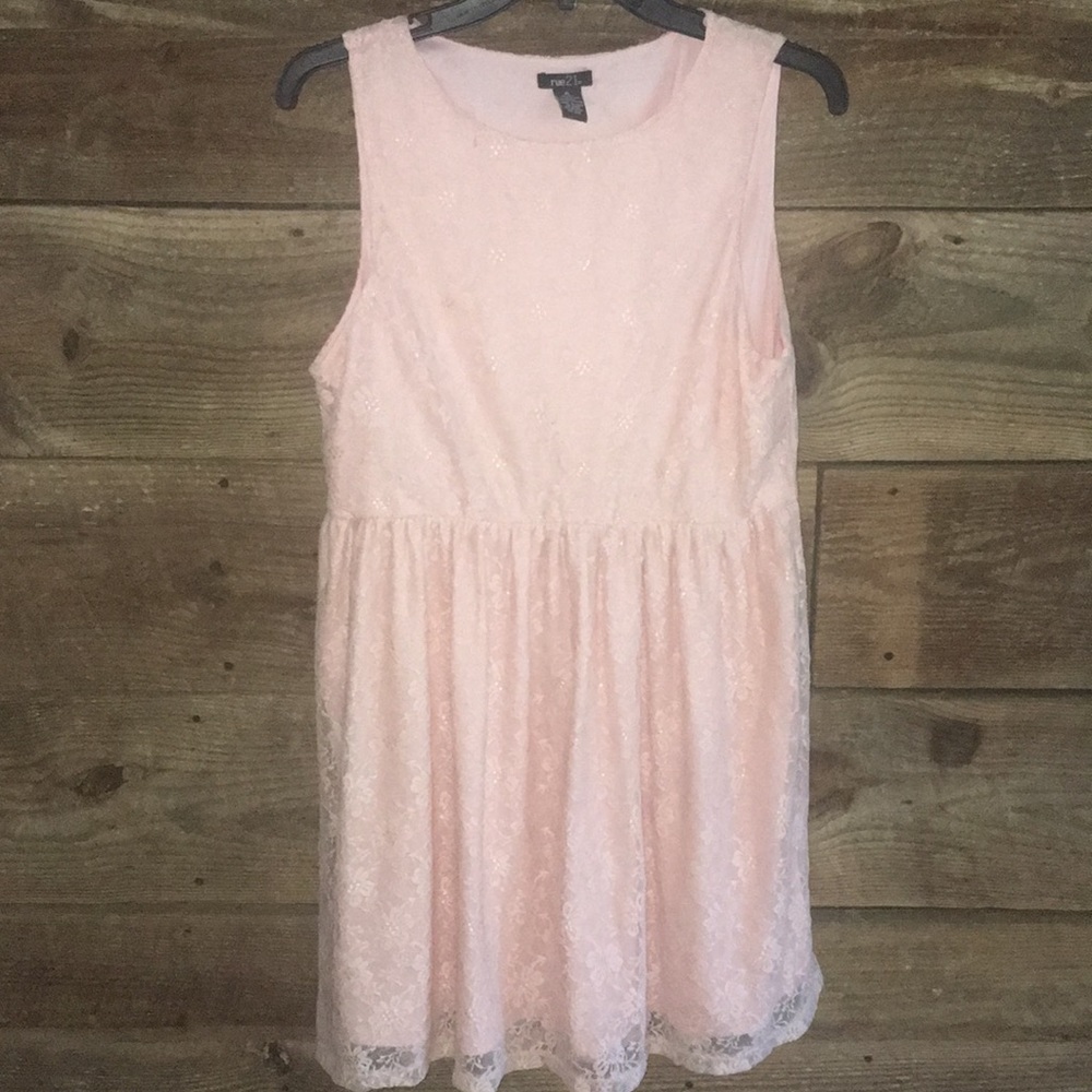 Rue 21 sleeveless dress light pink w/ lace shell M